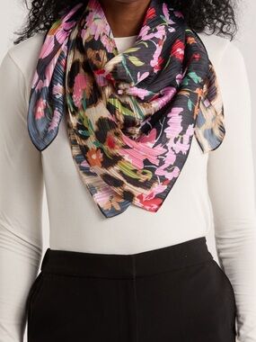 BCBG NWT Ditsy Floral and Leopard-Print Square Scarf Black, Pink, Green, yellow